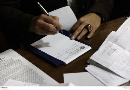 Θεσσαλονίκη: Μαύρο συνταγολόγιο η απάντηση των γιατρών στο πλαφόν