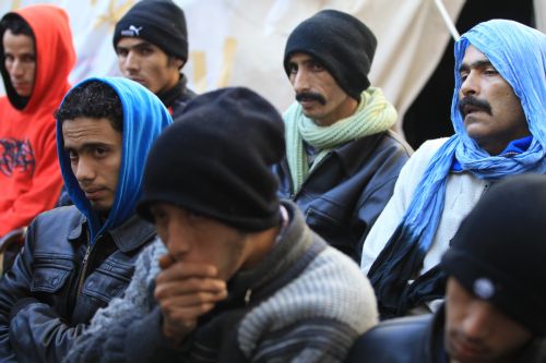 Κυβέρνηση προς μετανάστες Υπατίας: Λύση ή απέλαση