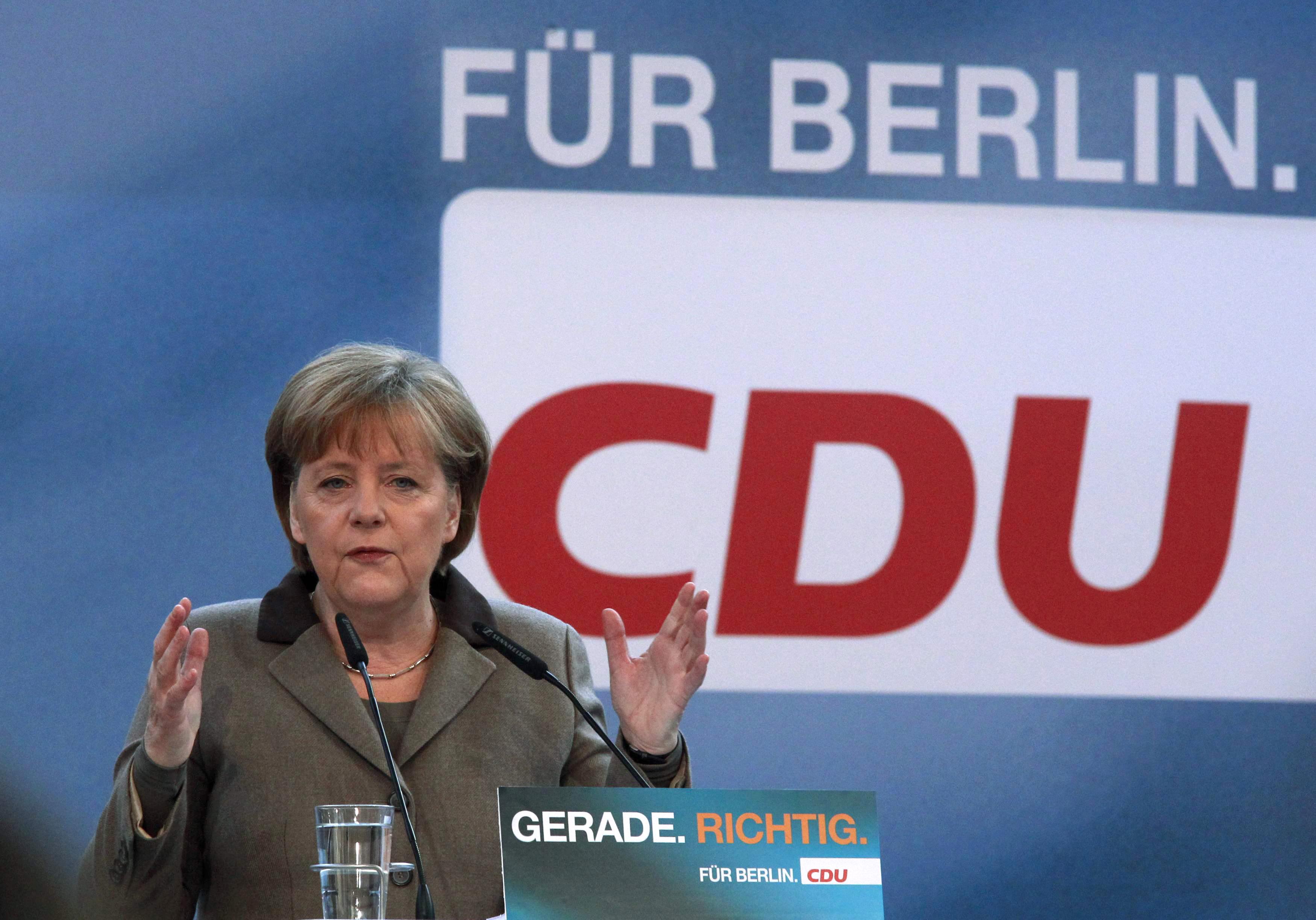 Γερμανία: Πιθανό να μειωθούν τα επιτόκια δανεισμού λέει βουλευτής του CDU