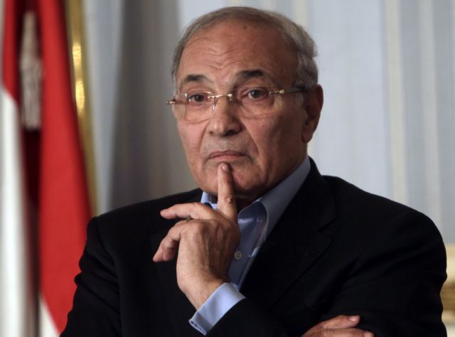 Απέλασαν τον πρώην πρωθυπουργό της Αιγύπτου