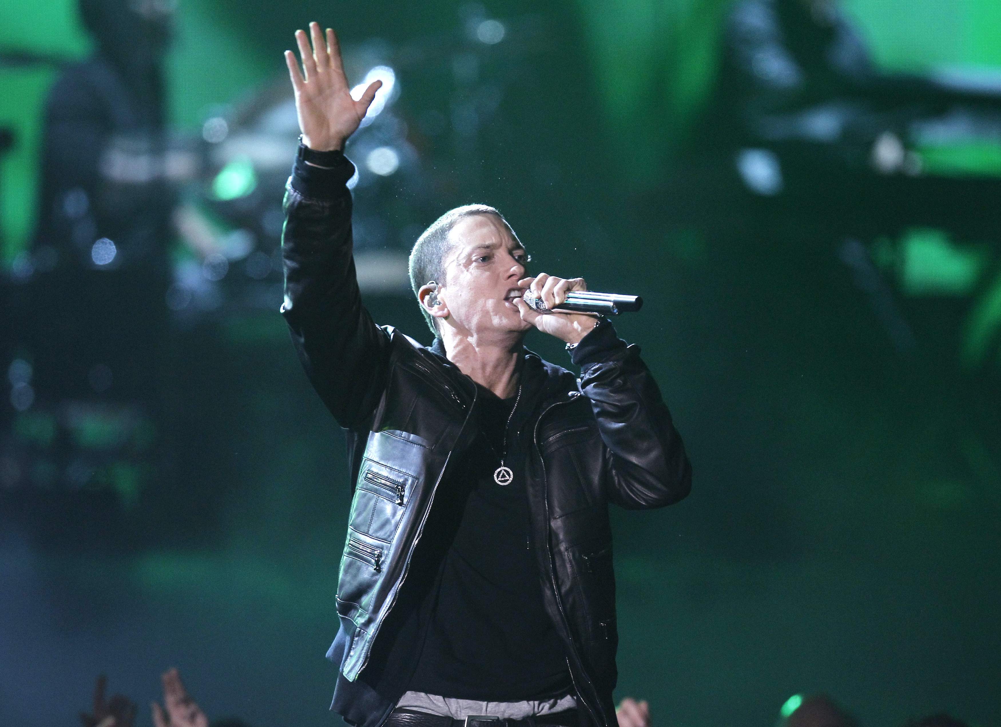 Eminem: ο πιο δημοφιλής στο facebook