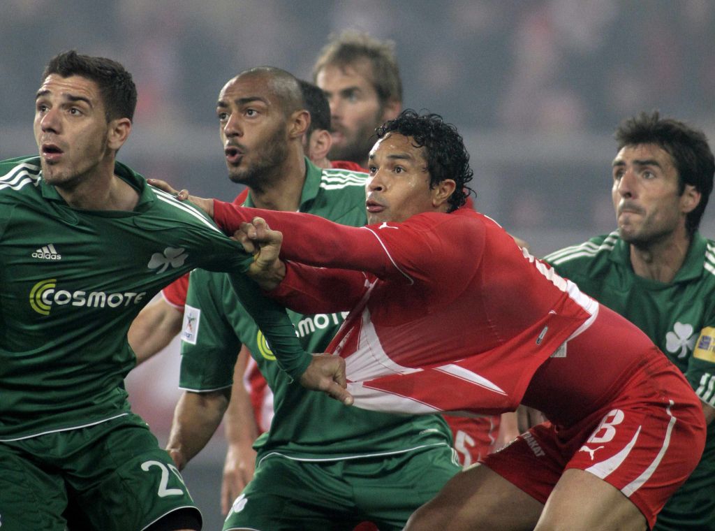 Μια αγωνιστική κεκλεισμένων και πρόστιμο 140.000 ευρώ