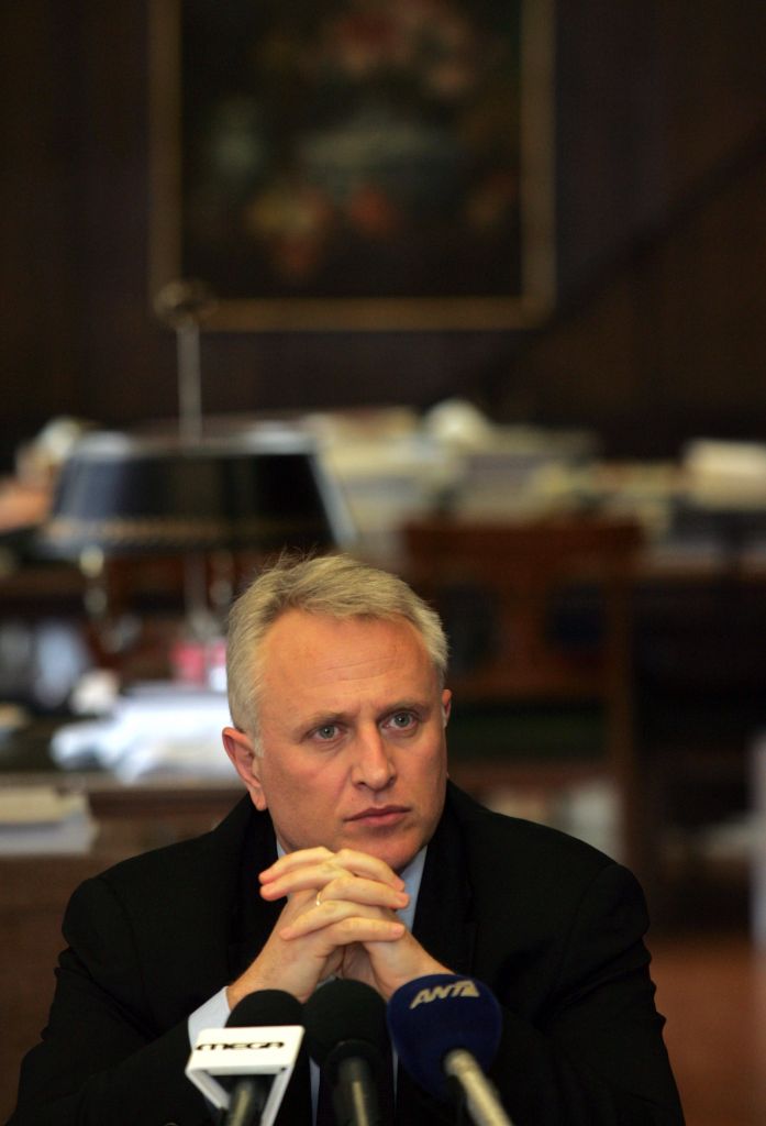 Οικονομική ένεση στους τρεις μεγάλους δήμους της χώρας