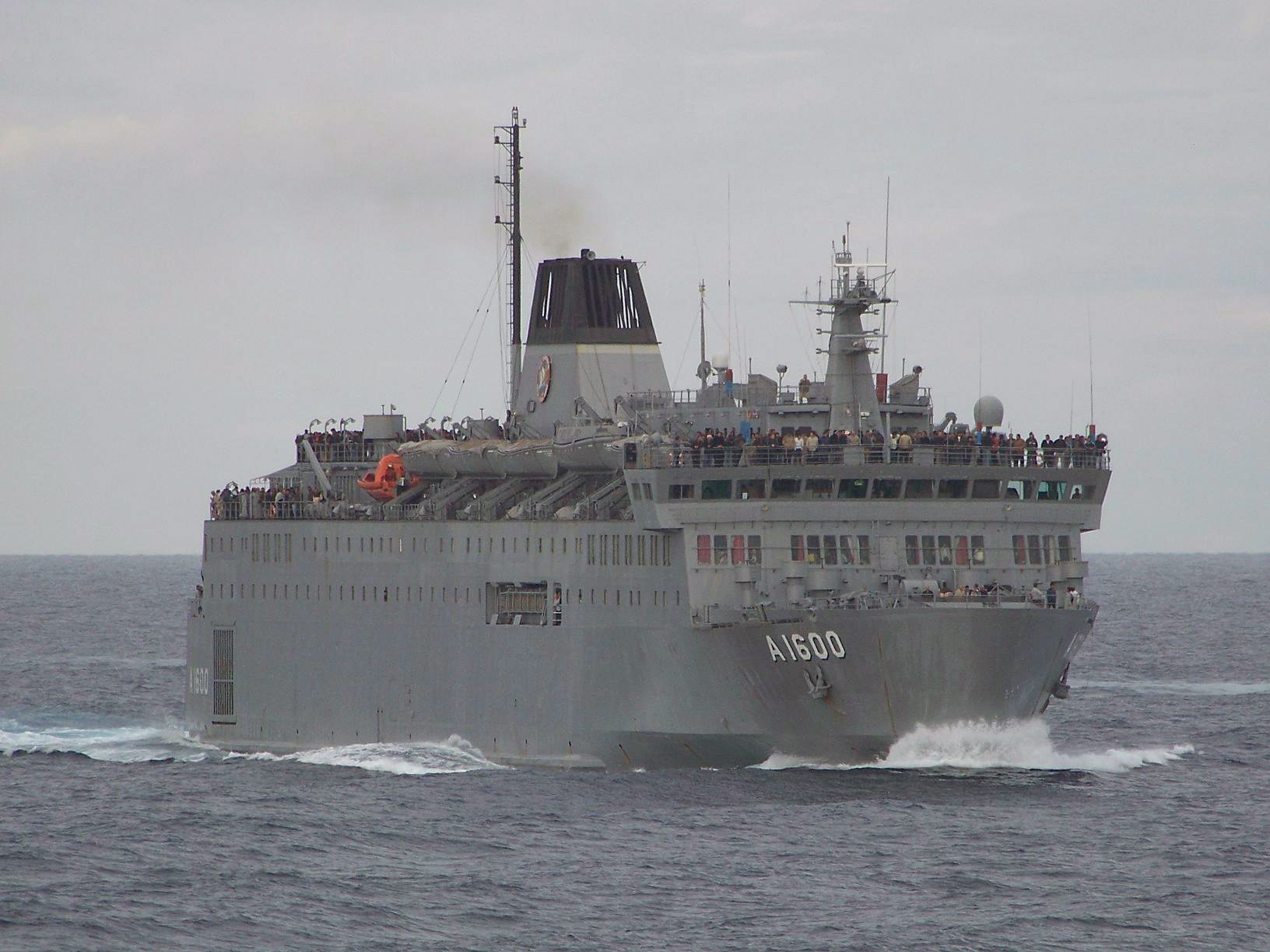 Τουρκική φρεγάτα στα ελληνικά χωρικά ύδατα την Δευτέρα