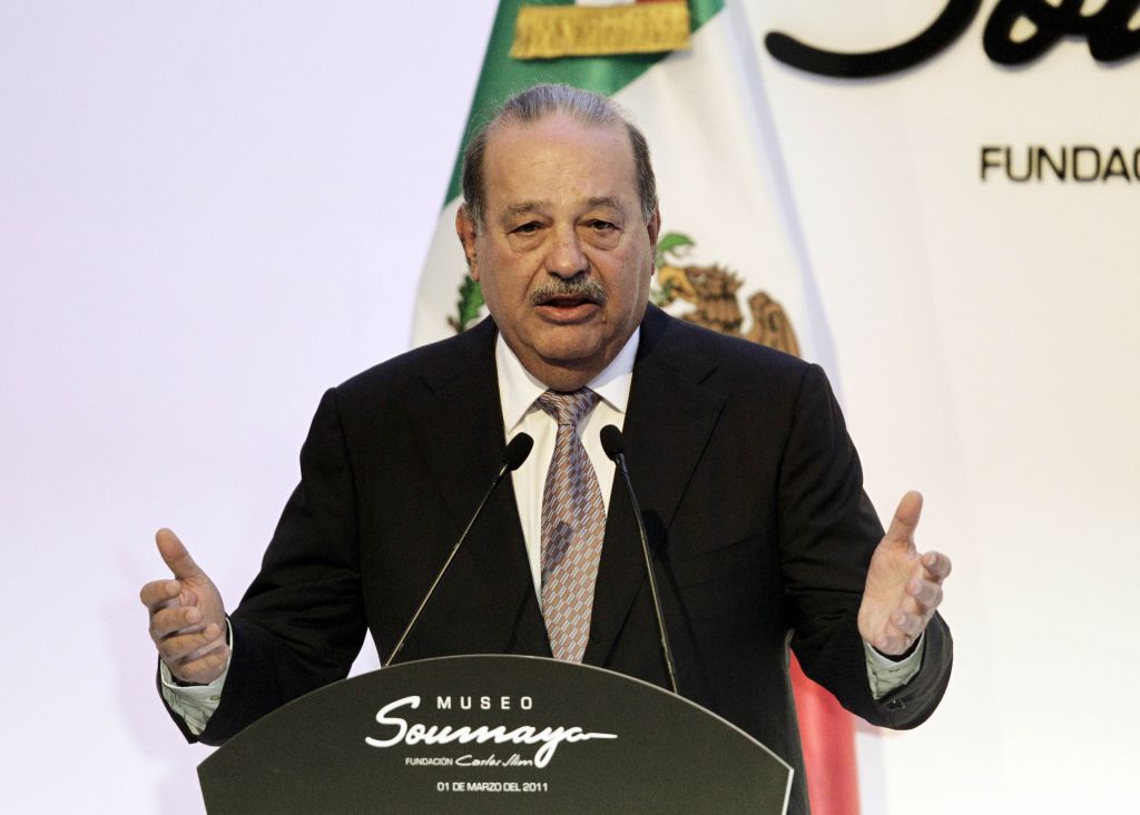 Σφίγγουν τα λουριά για τον Κάρλος Σλιμ