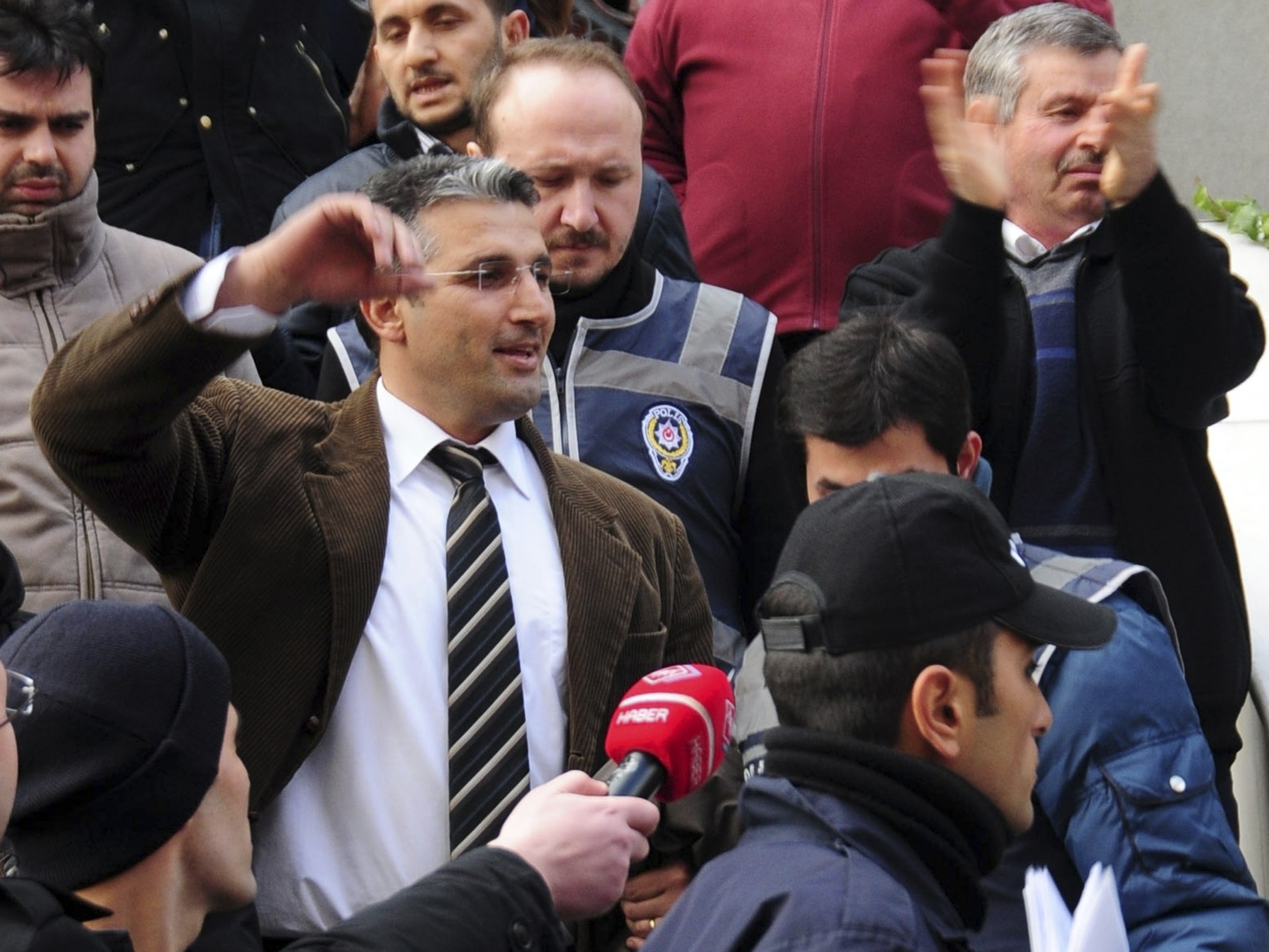Καταγγελίες για κυβερνητικές πιέσεις στα τουρκικά ΜΜΕ