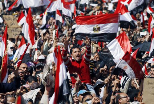 Επίθεση παρακρατικών στην Ταχρίρ