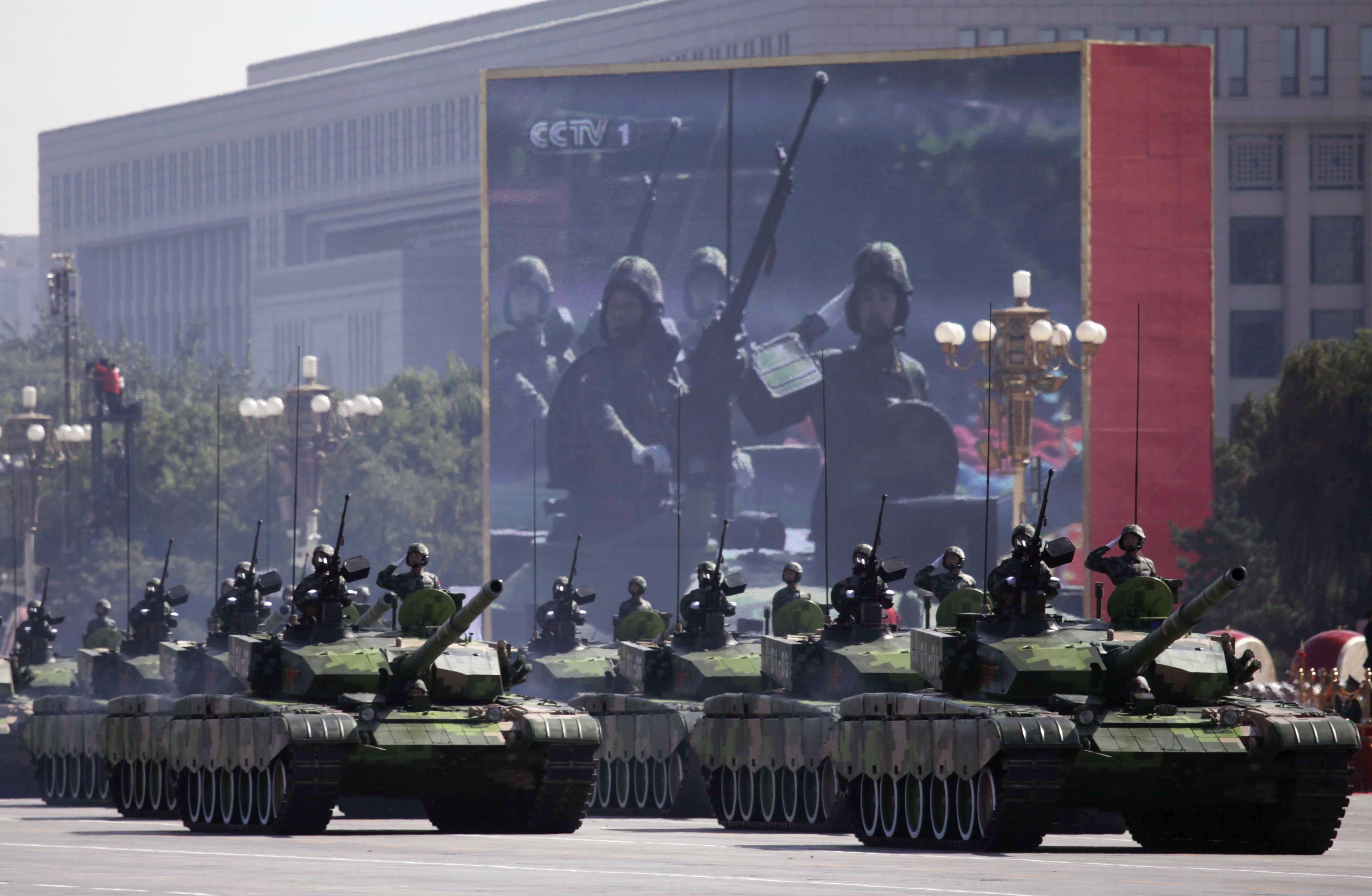 Κίνα: Εκτίναξη αμυνικών δαπανών