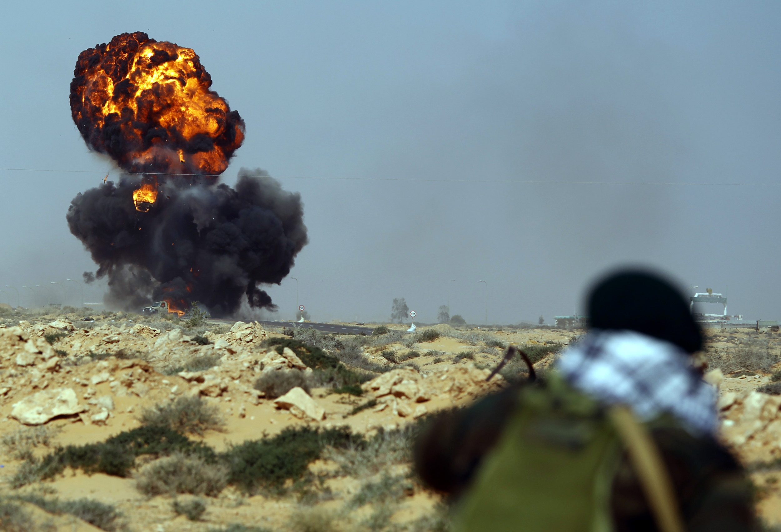 Κατάπαυση πυρός προτείνει ο πρωθυπουργός της Λιβύης
