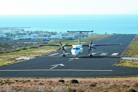 Τριπλασιάστηκαν οι επιβάτες στο νέο αεροδρόμιο Πάρου