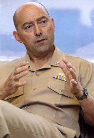 Τζέιμς Σταυρίδης: Η Δύση πρέπει να μιλήσει με μια φωνή για την Ουκρανία