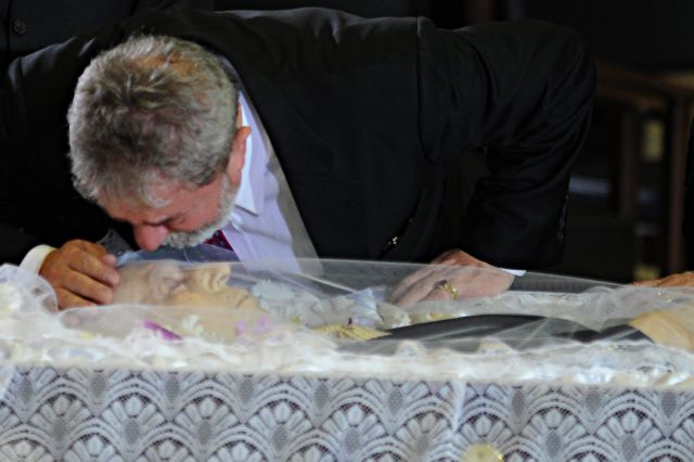 Λούλα: «Τελευταίο αντίο» στον «αιρετικό» αντιπρόεδρο