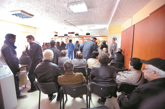 Ξεπερνά τα 3 χρόνια η αναμονή για τη σύνταξη