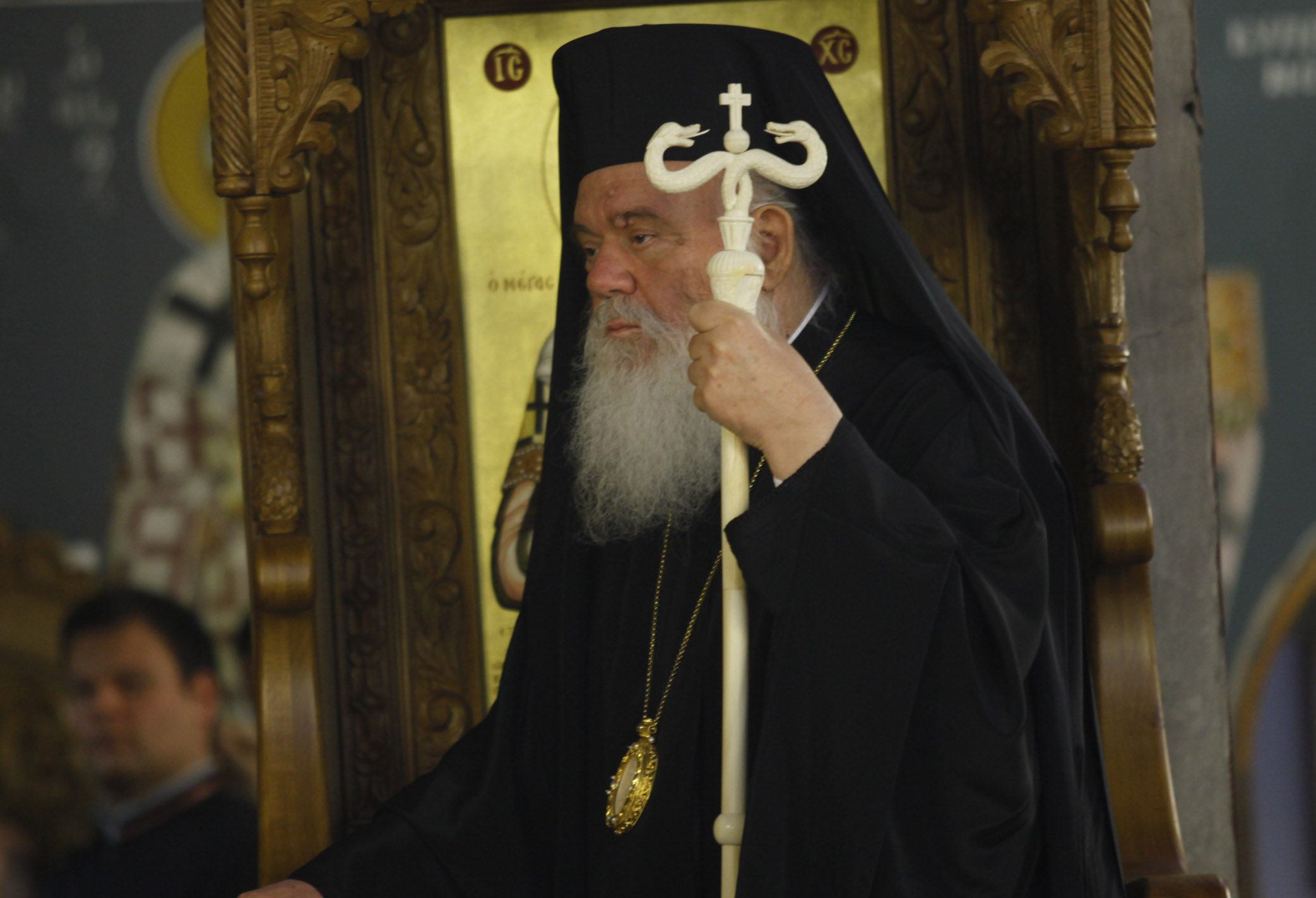 Αρχιεπίσκοπος Ιερώνυμος: Επιτυχής η επέμβαση στο πόδι
