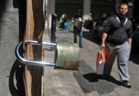 ΓΣΕΒΕΕ: 65.000 μικρομεσαίες επιχειρήσεις απειλούνται με λουκέτο