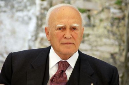 Papoulias hints at retirement from politics next year