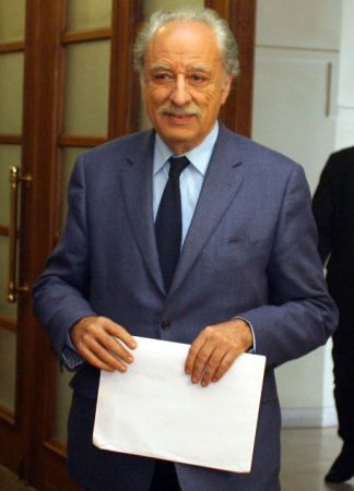 Ο Τηλέμαχος Χυτήρης ανατρέχει στην αρχαιότητα για τη στάση των πιστωτών