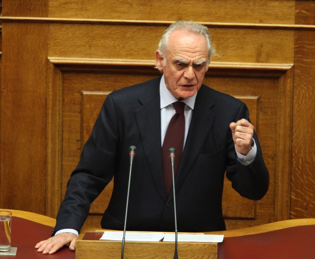Στον εισαγγελέα ως ύποπτος ο Ακης Τσοχατζόπουλος