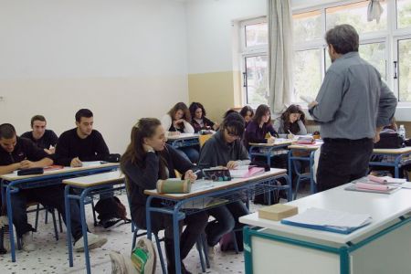 Προσλήψεις αναπληρωτών εκπαιδευτικών ανακοίνωσε το υπουργείο Παιδείας