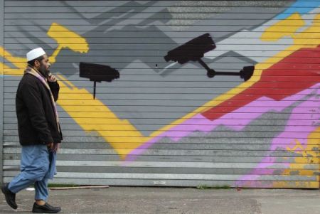 Think tank κατηγορεί τη Σαουδική Αραβία για υποδαύλιση εξτρεμισμού στη Βρετανία