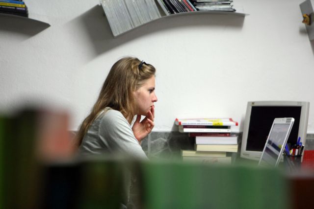 Φοιτητές: Σημαντικότερη η εργασιακή ασφάλεια από τις αποδοχές