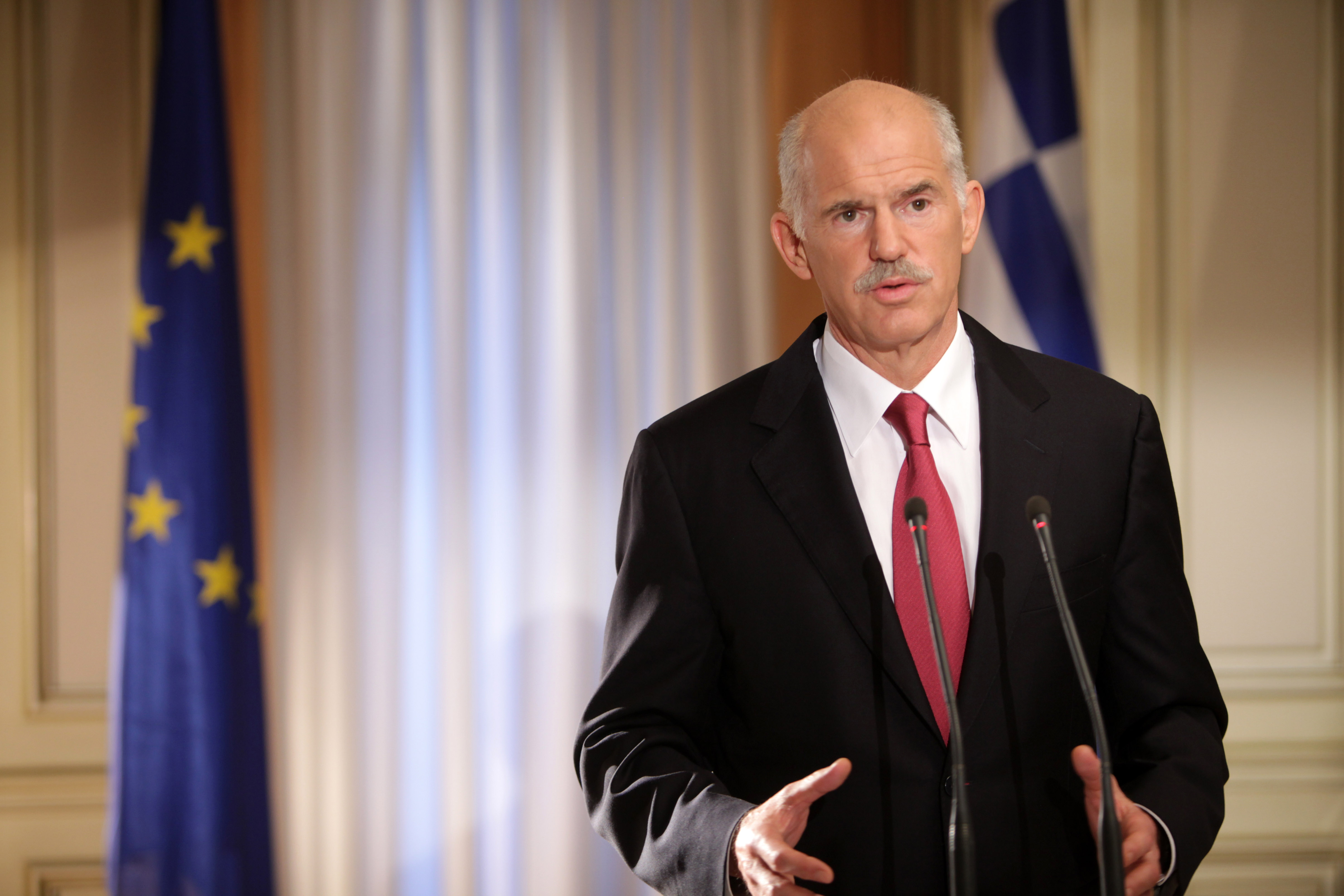 Γ. Παπανδρέου: «Προχωράμε μόνοι μας – είμαστε ανοιχτοί στη συναίνεση»