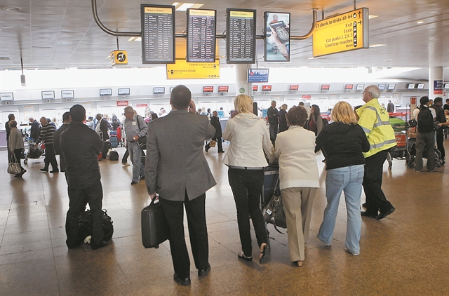 Υποφέρει από long COVIDτο επαγγελματικό ταξίδι