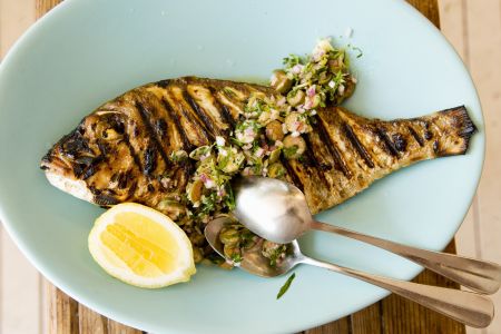 Φάτε ψάρια και προλάβετε τη νόσο Πάρκινσον