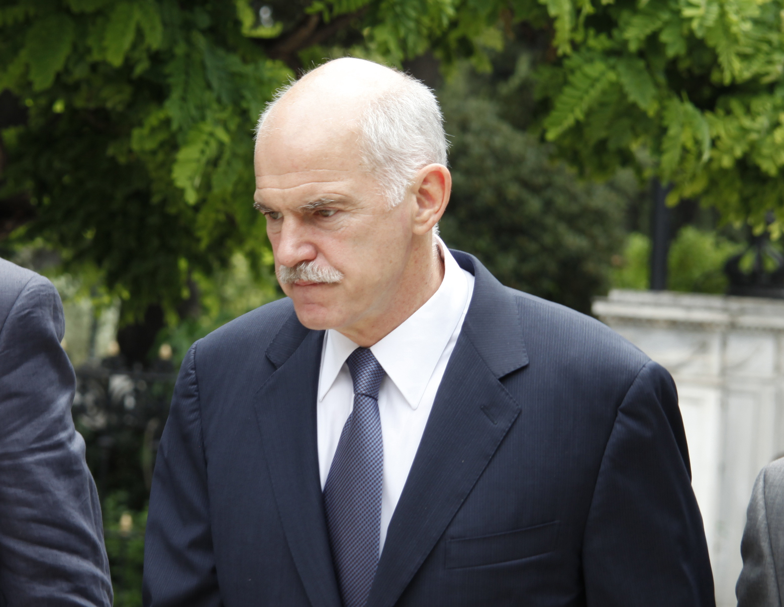 Αιφνιδιασμός υπουργών, ανασχηματισμός εκπλήξεων