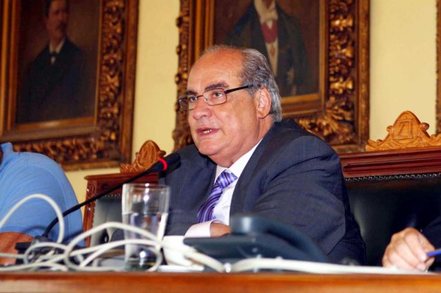 Β. Μιχαλολιάκος: Δεν υπάρχει κόντρα με τον Βαγγέλη Μαρινάκη