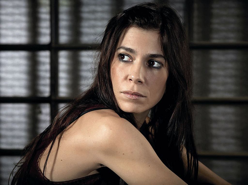 12 ερωτήσεις στην Μυρτώ Αλικάκη