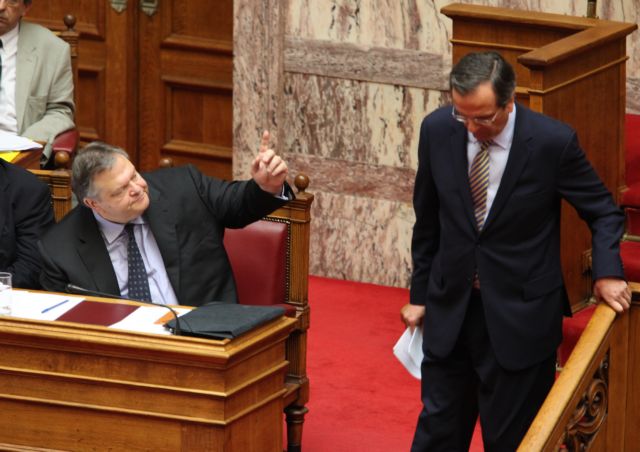 Πρόσωπα πάνε κι έρχονται στη νέα κυβέρνηση