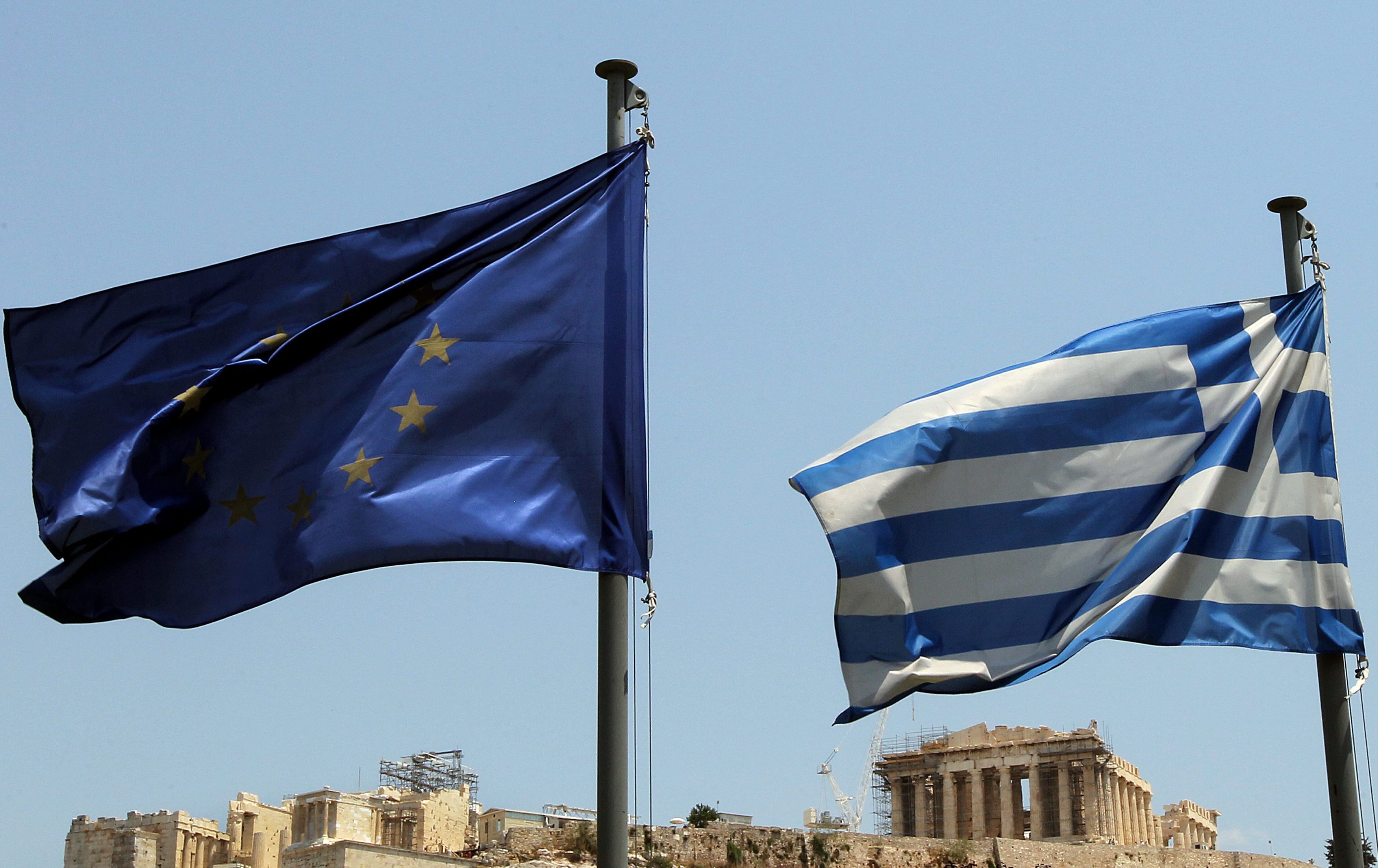 Στην Αθήνα ο επίτροπος της ΕΕ Γιοχάνες Χαν για την πορεία των ΕΣΠΑ