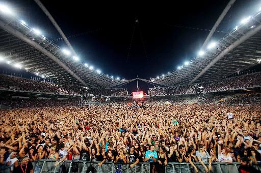 Οι Πυξ Λαξ ενθουσίασαν τους 70.000 θεατές τους