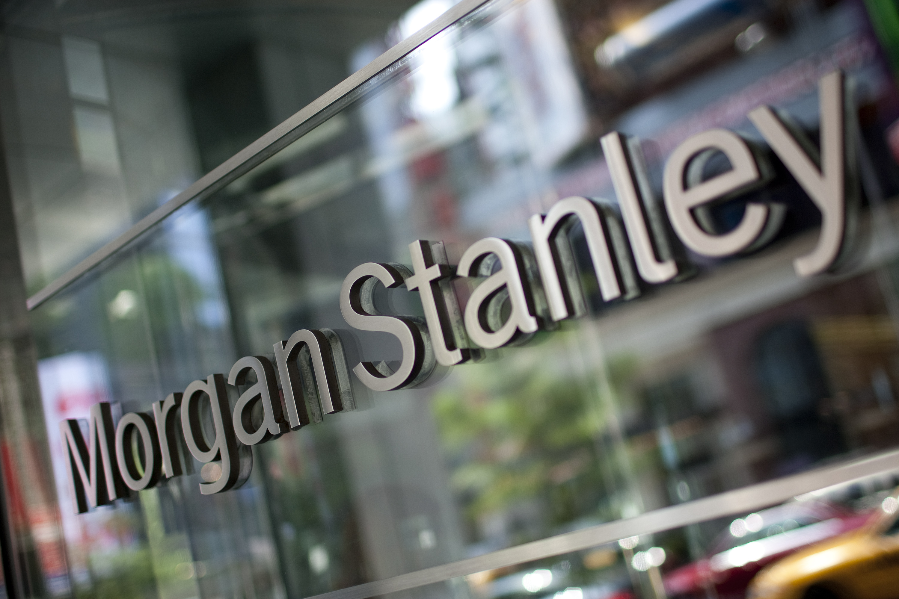 ΑΕΚ: Σκέφτονται να δώσουν το τιμόνι στη Morgan Stanley!