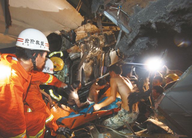 Εκρηξη βόμβας σε σιδηροδρομικό σταθμό της Κίνας