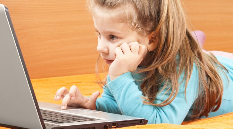 Multi-tasking τα σημερινά παιδιά | tovima.gr