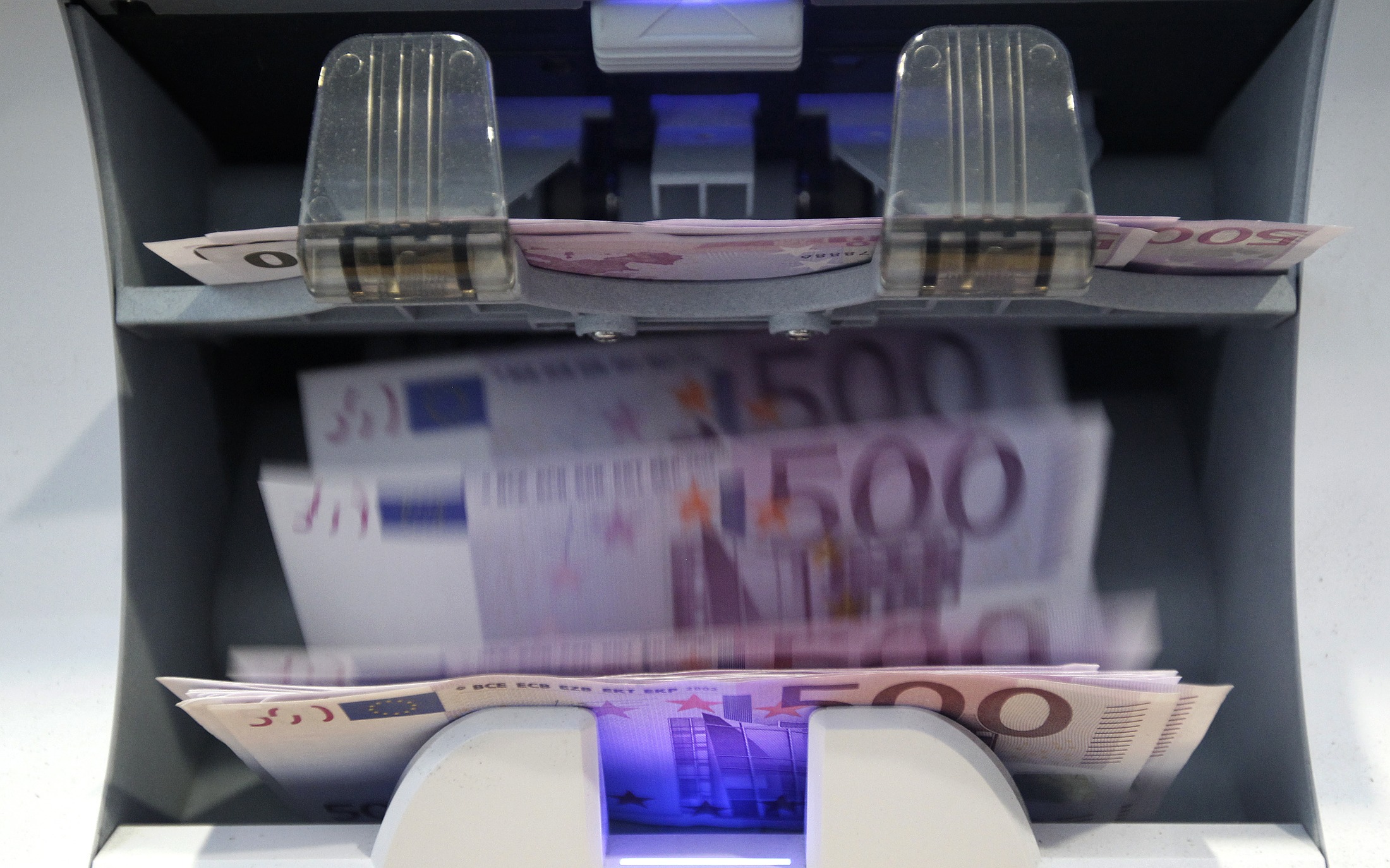 Πλεόνασμα 1,57 δισ. ευρώ το πρώτο τρίμηνο του 2014