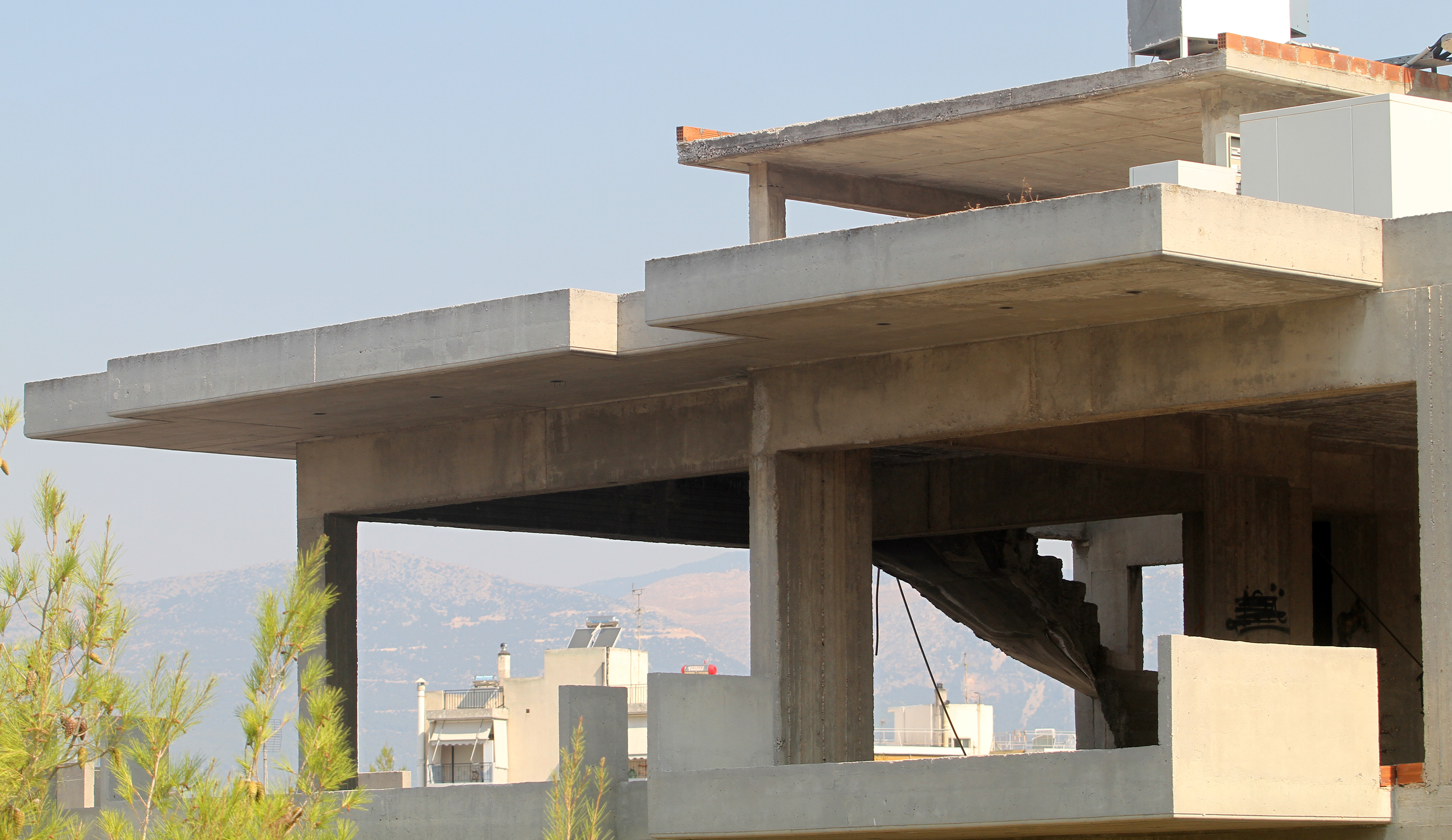 Τακτοποιούνται οι 220 οικοδομικοί συνεταιρισμοί της Αττικής