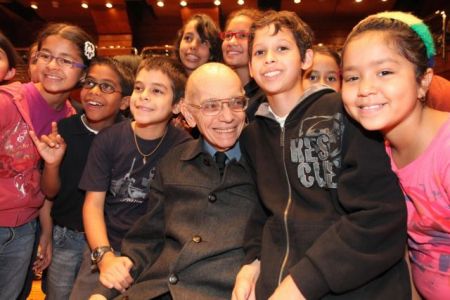 Χοσέ Αντόνιο Αμπρέου: Ενα Σύστημα, ελπίδα για τα παιδιά