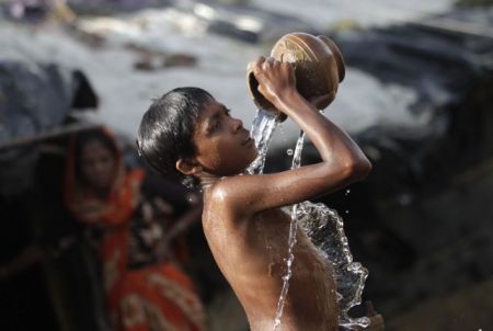 UNCHR: Να μην επιστραφούν εσπευσμένα οι Ροχίνγκια στη Μιανμάρ