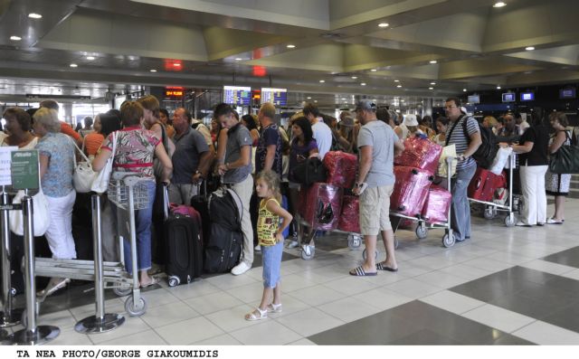 «Απογειώνεται» ο τουρισμός