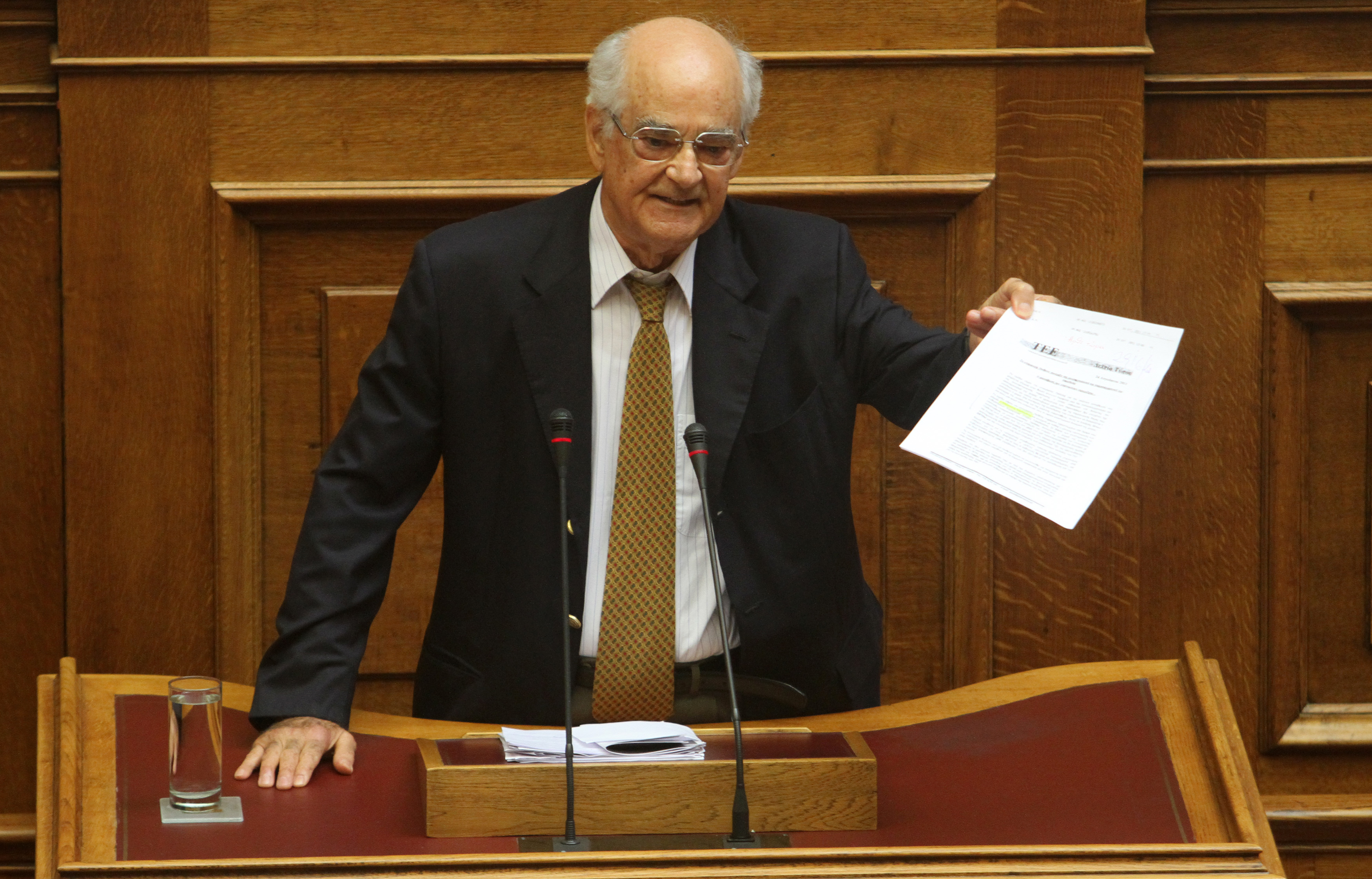 Απ. Κακλαμάνης:Το Κοινοβούλιο να ορίζει  τα μέλη των εξεταστικών