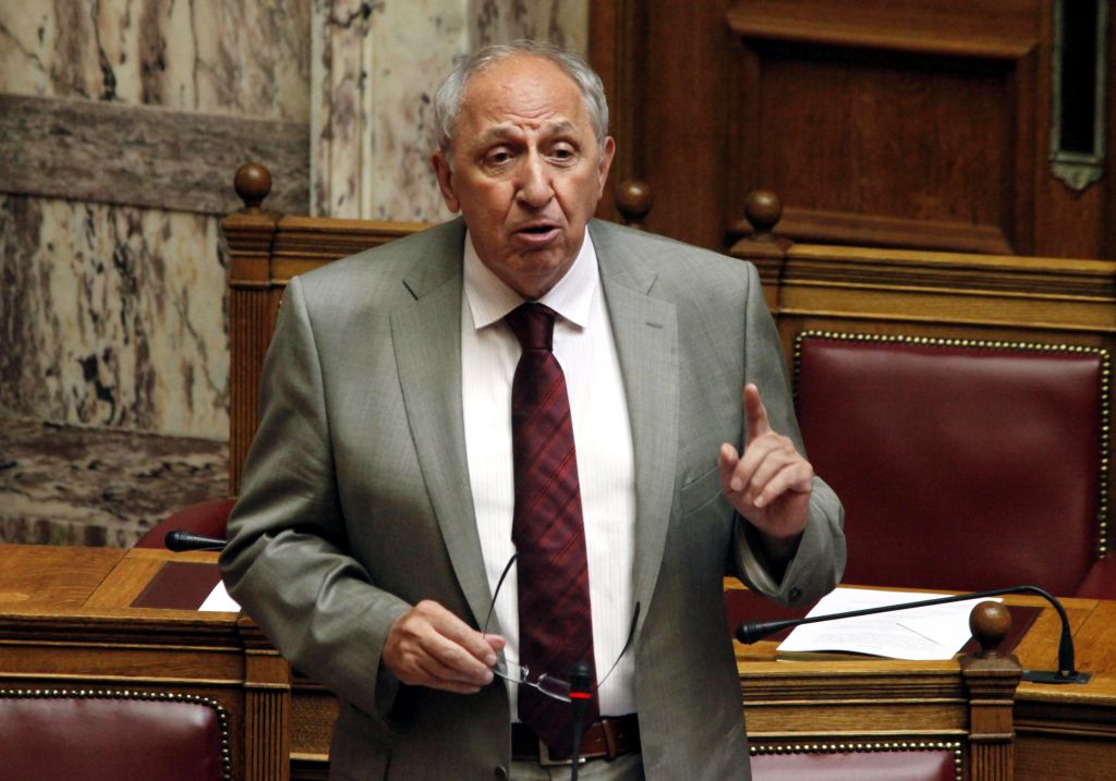 «Ξεκαθαρίστε 465.000 υποθέσεις»