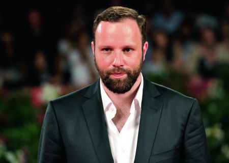 Γιώργος Λάνθιμος: Ο ραγδαία ανερχόμενος σκηνοθέτης