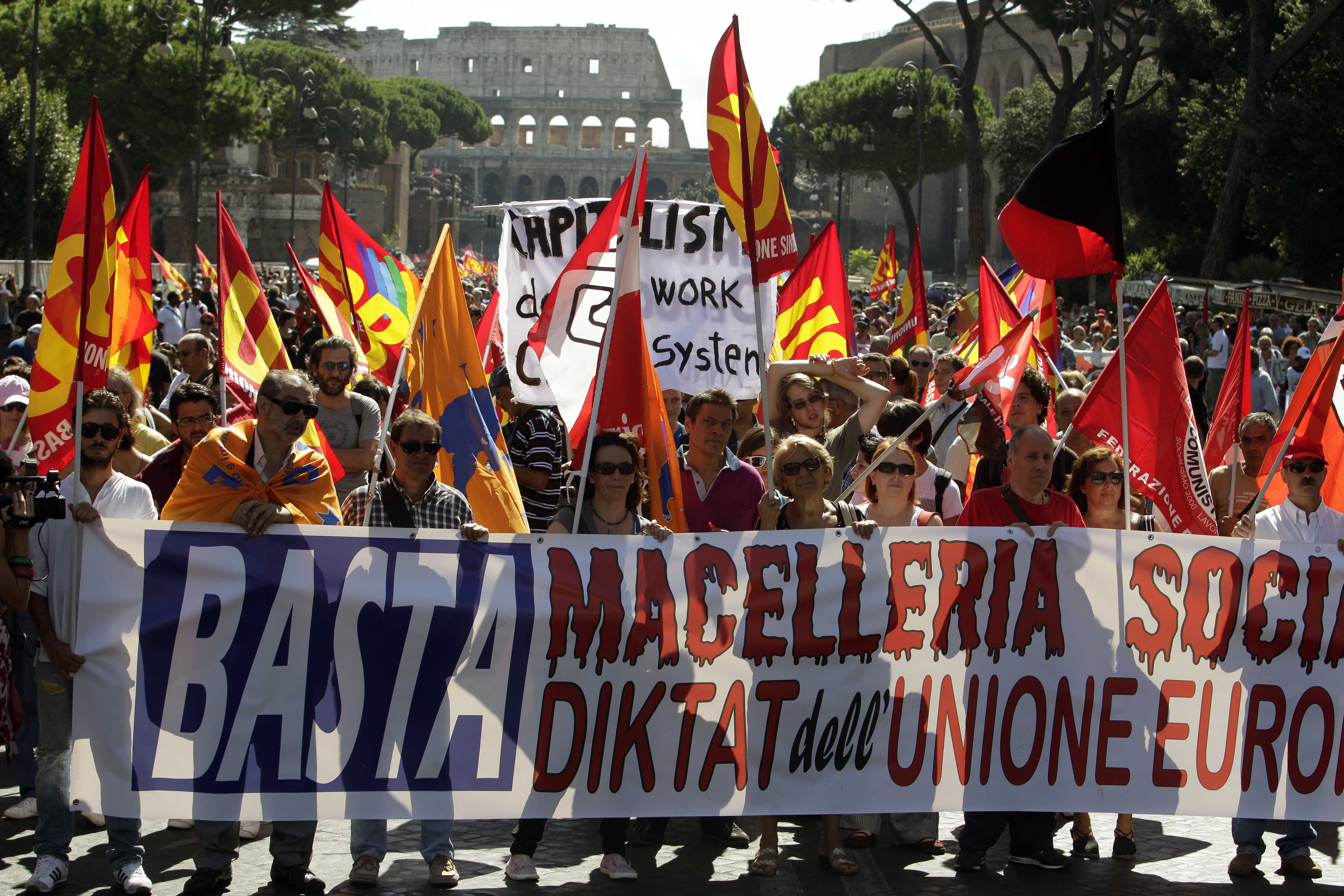 Απεργούν οι ιταλοί δημόσιοι υπάλληλοι