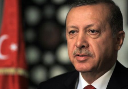 «Φωτιά» στο διαδίκτυο από την προτροπή Ερντογάν προς το γιό του