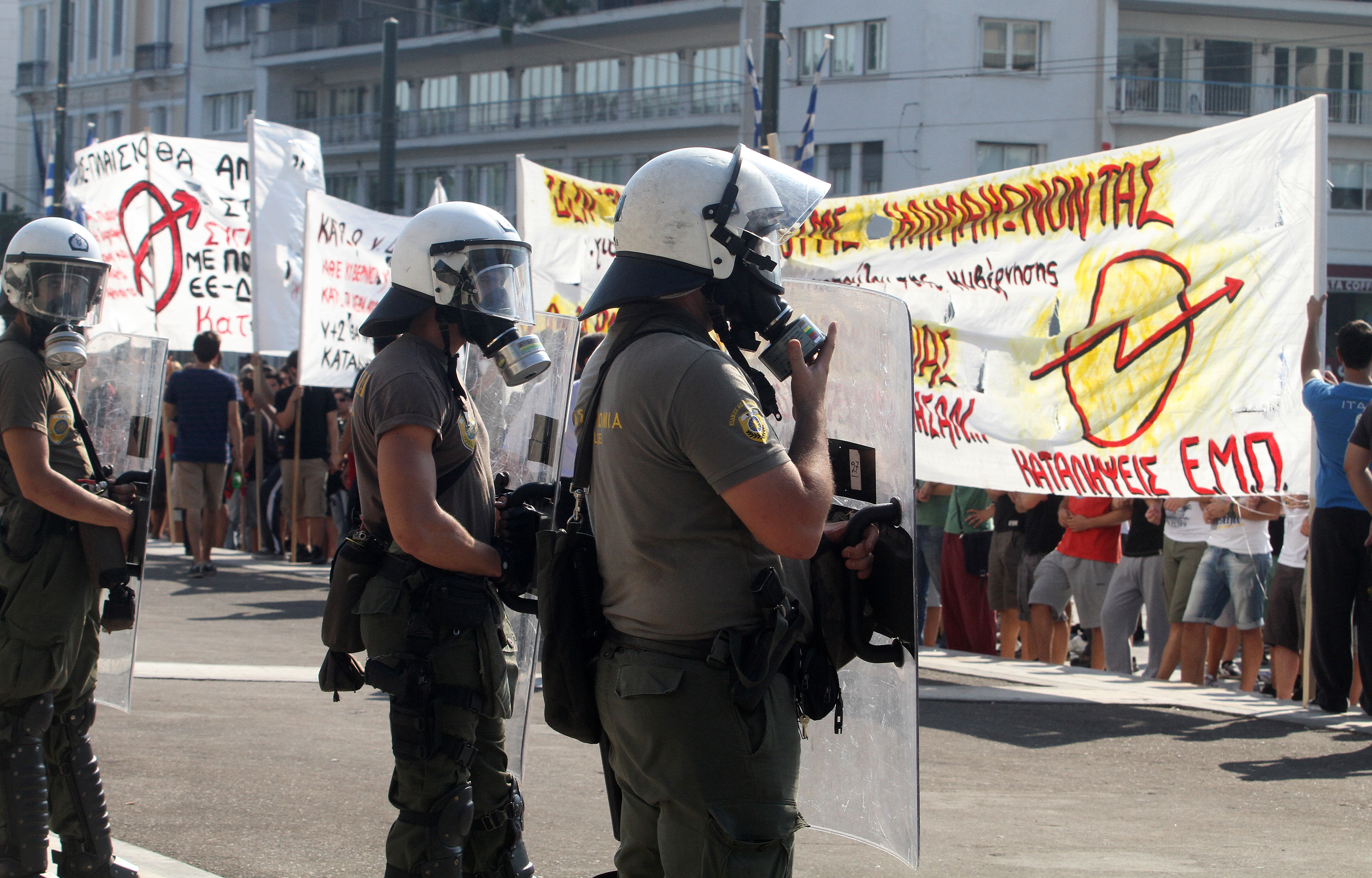 «Αόρατες» εντολές από τη ΓΑΔΑ στα ΜΑΤ στις διαδηλώσεις