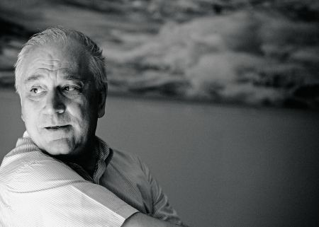 Ο Κυκλισμός, ο Εγκλεισμός και η Τρικυμία του Αυγούστου