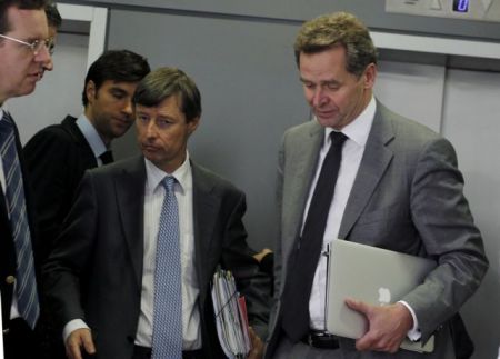 Δεύτερο κύμα μεταρρυθμίσεων με «συνταγή» από τον ΟΟΣΑ